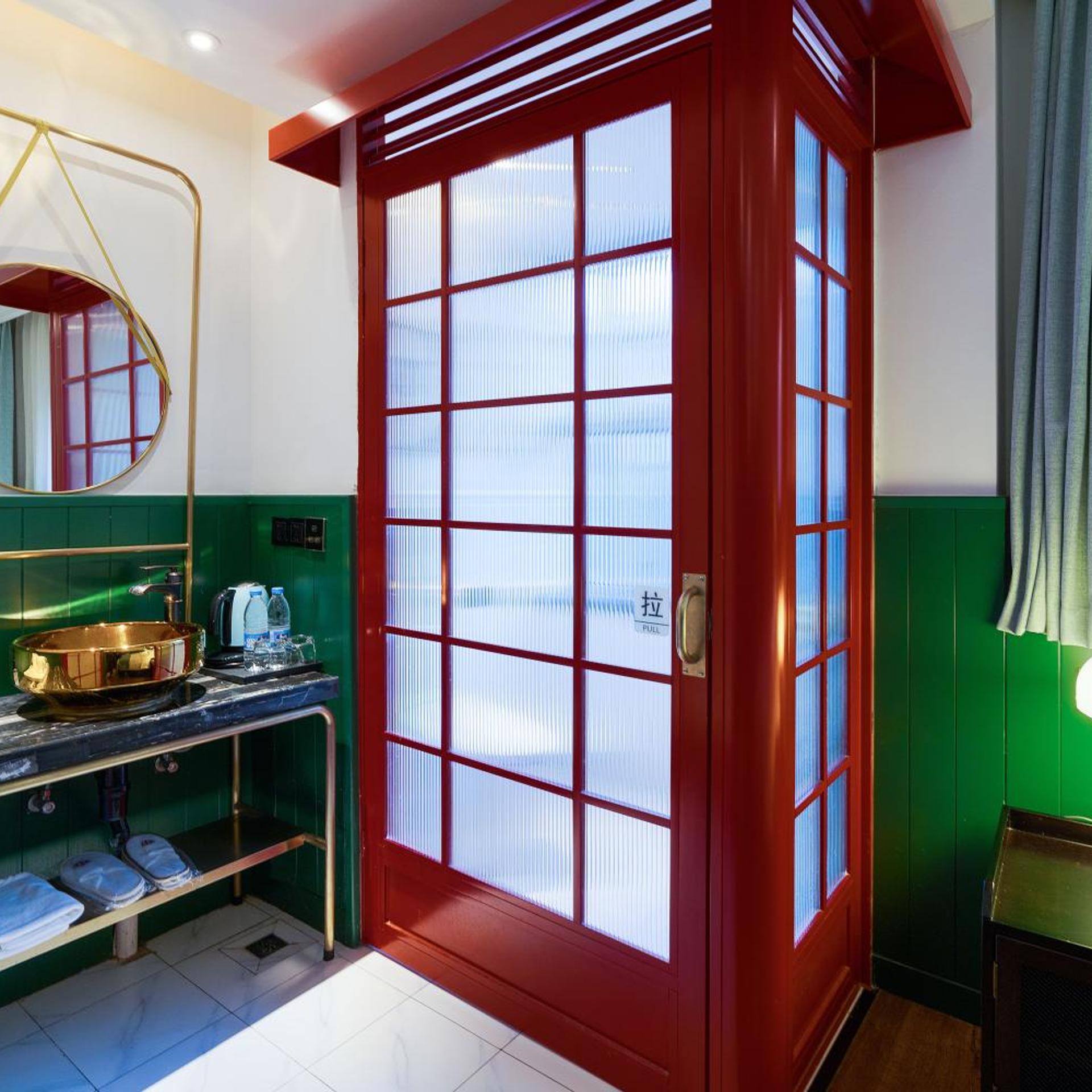 CASUAL LIFE HOTEL 26/51