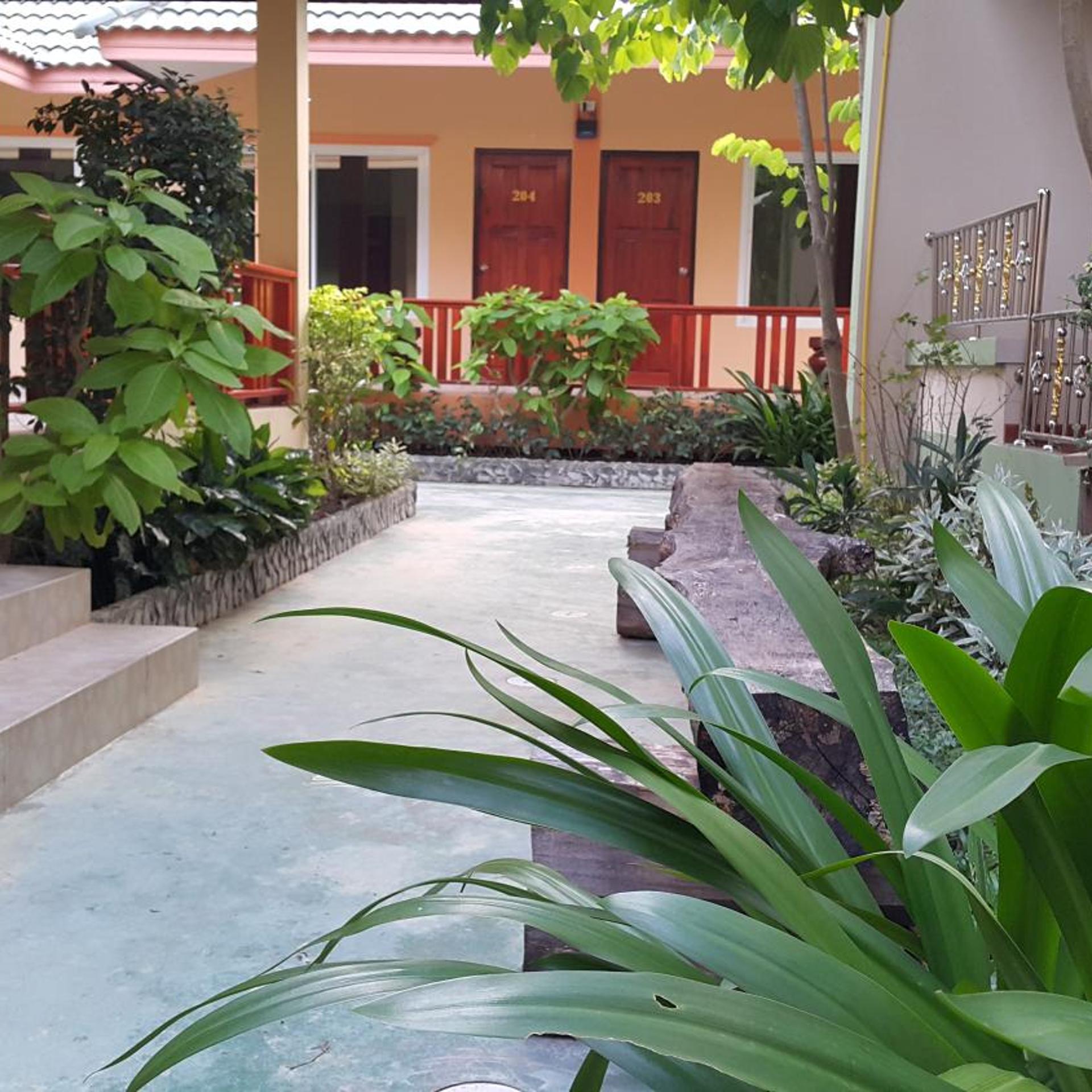 Ruen Narisara Resort 67/75