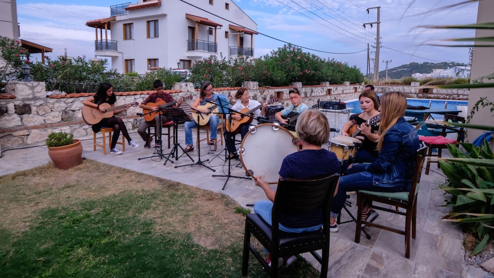 Karaburun Konak Hotel 39/50