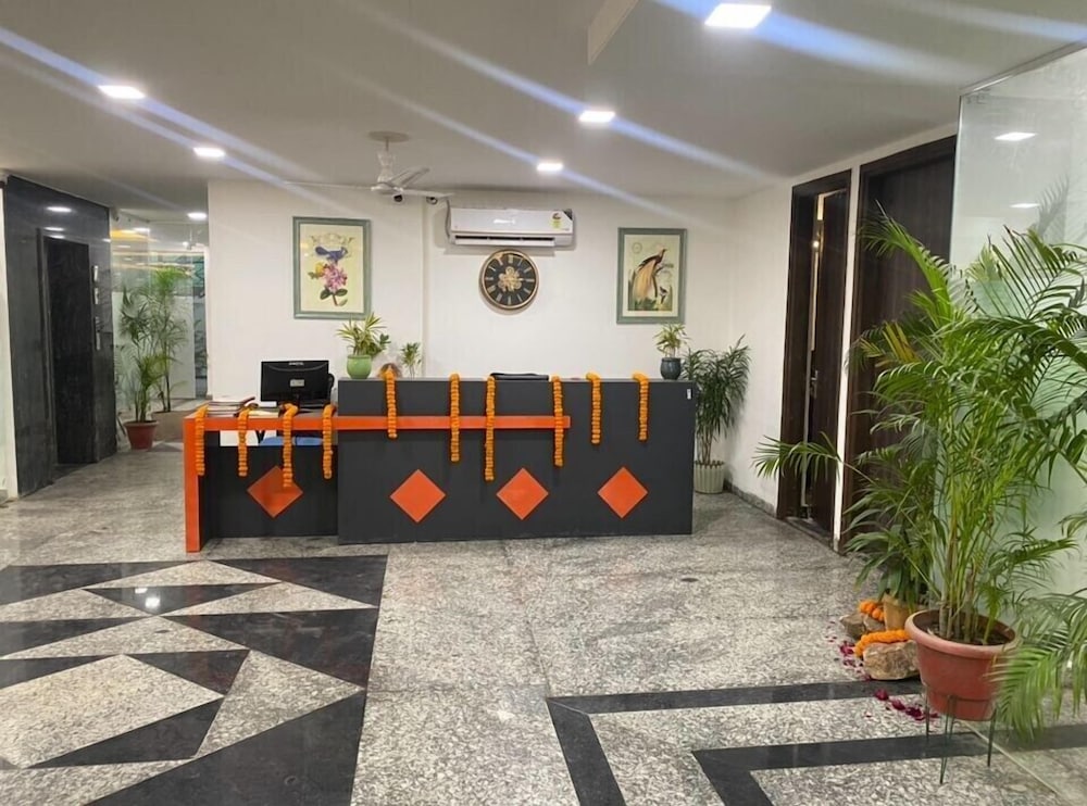 Posh Garden Inn Gurgaon 13/50