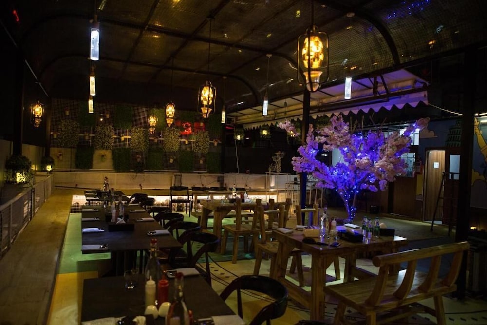 Vihaari 24 Business Hotel 51/57