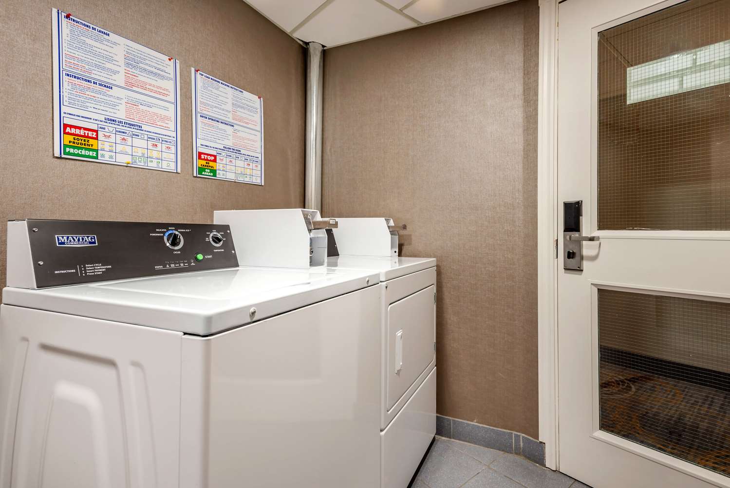 Quality Suites Quebec 6/35
