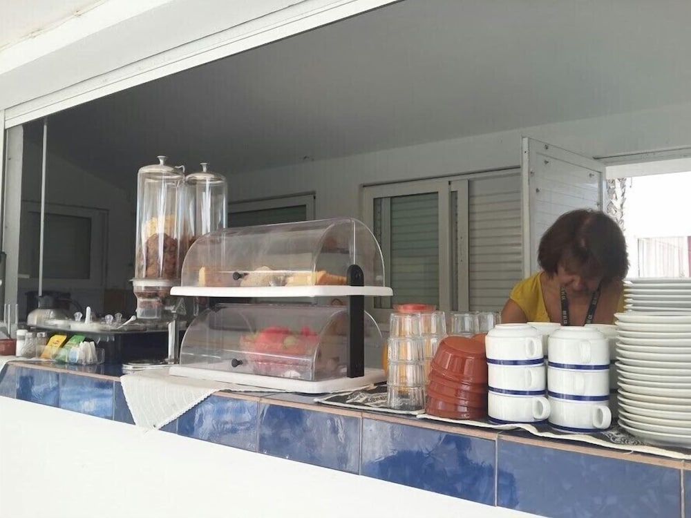 HOTEL MARILIZA BEACH 1/28