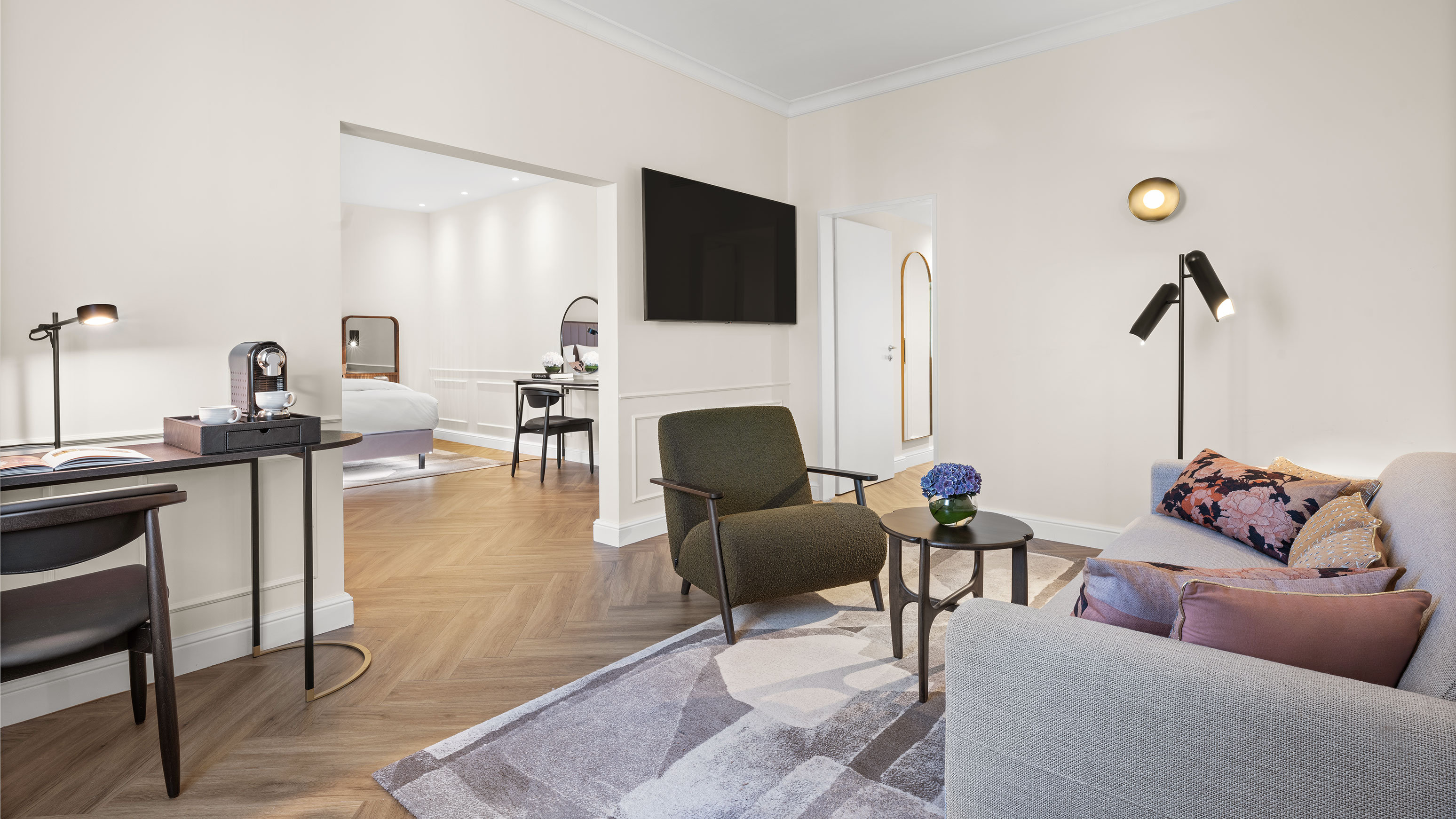 Hotel Bristol Berlin 65/84