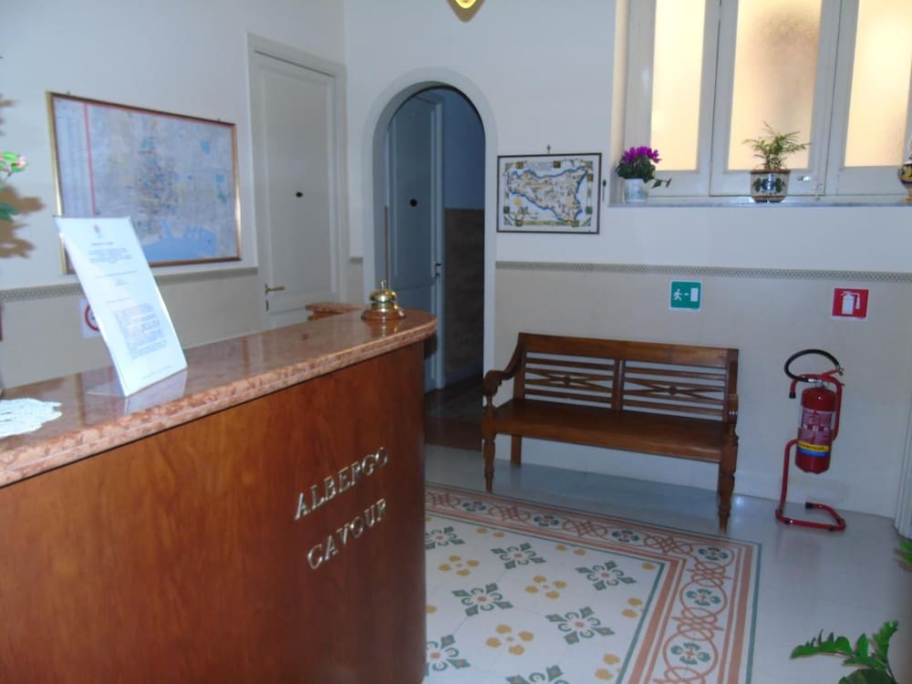 Albergo Cavour 6/35