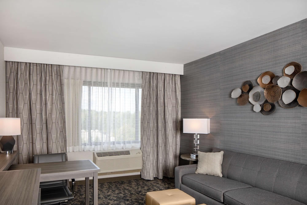 Embassy Suites by Hilton Portland Maine 29/46