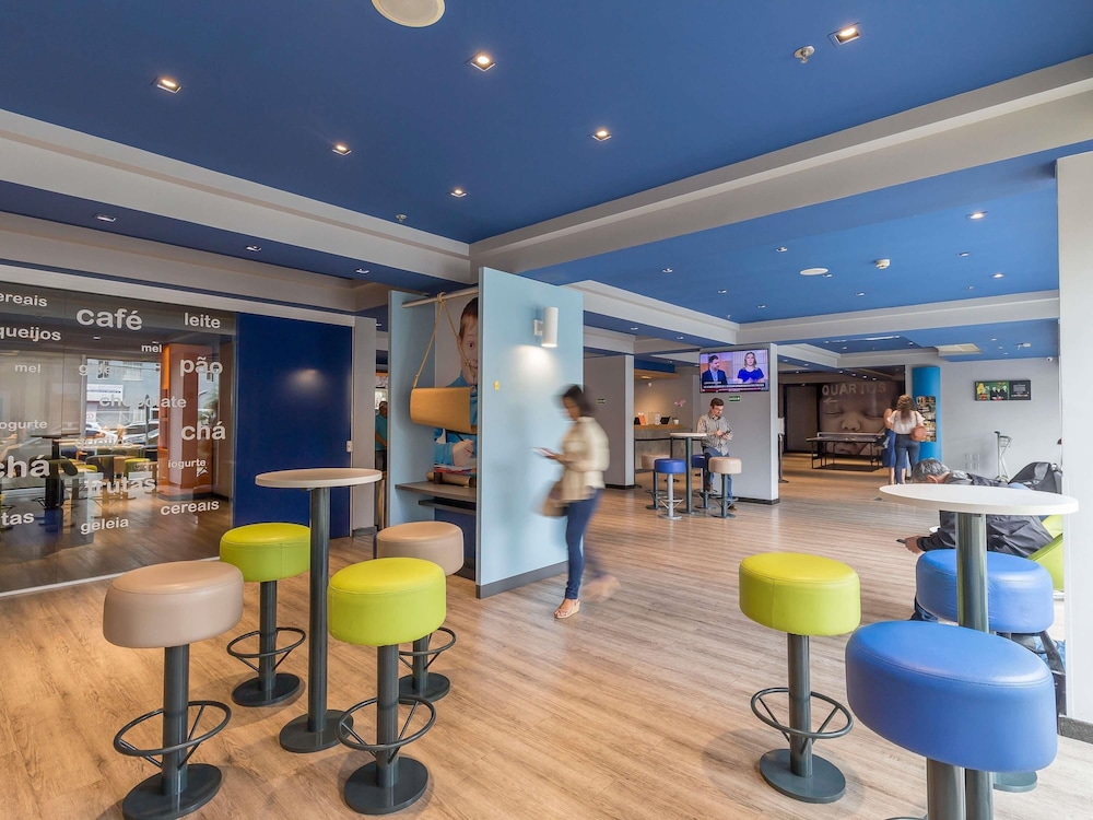 Ibis Budget Curitiba Centro 33/50