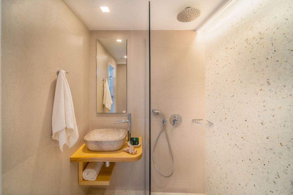 Pyrgos Beach Apartments 47/50