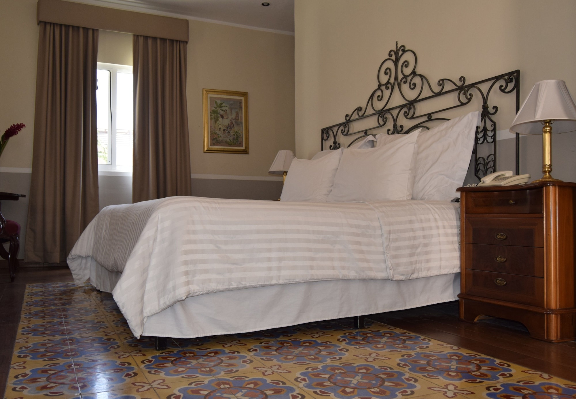 1 Bedroom, Superior, King Bed