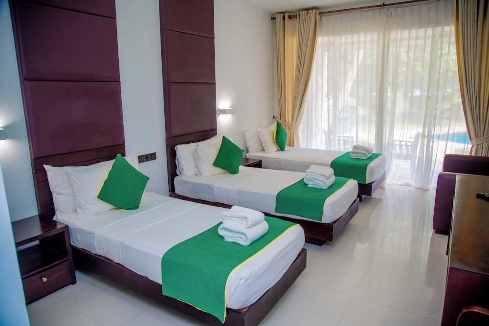 Miridiya Lake Resort 12/52