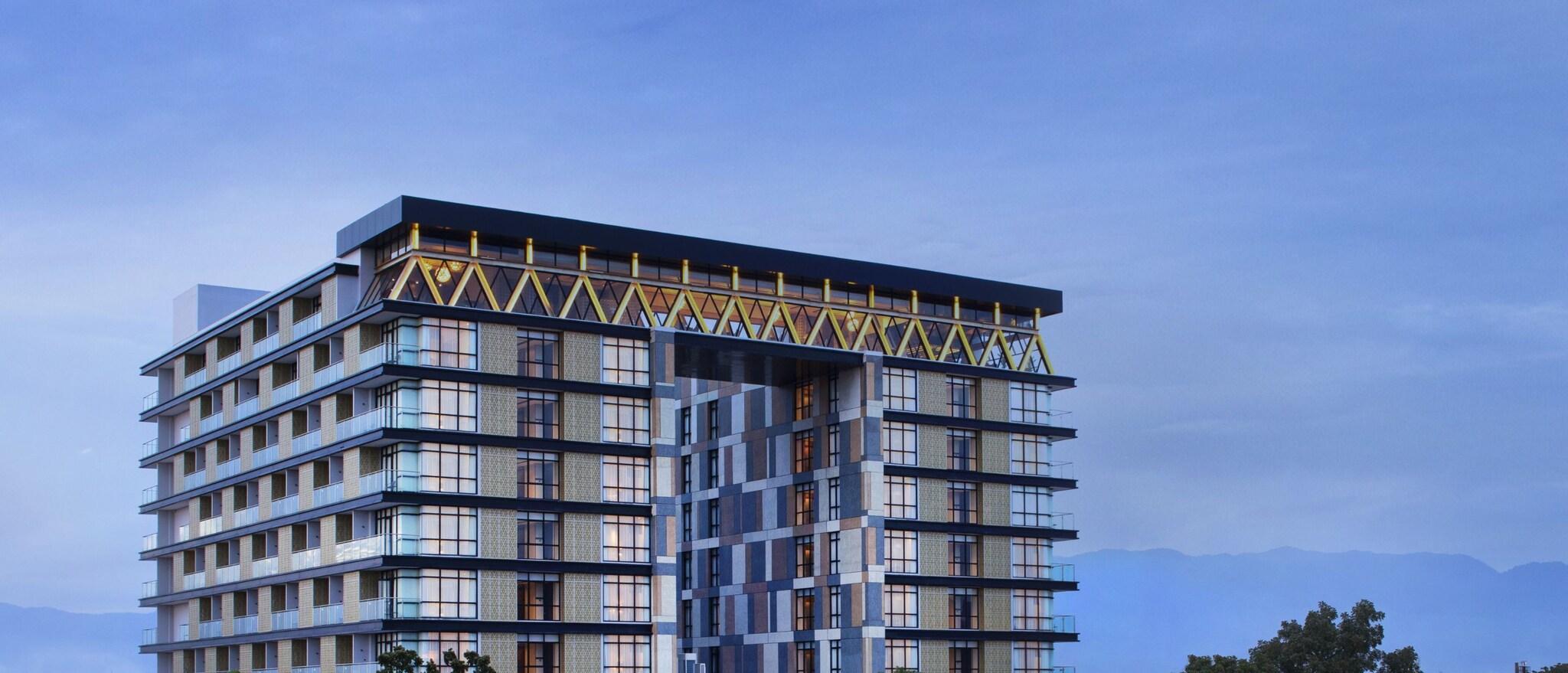 Hotel Santika Premiere Padang 1/21