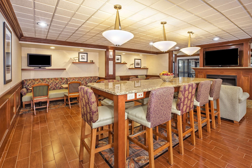 Hampton Inn Hotel Detroit/Belleville-Airport Area 29/39