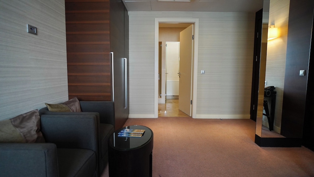 Residence 32/50