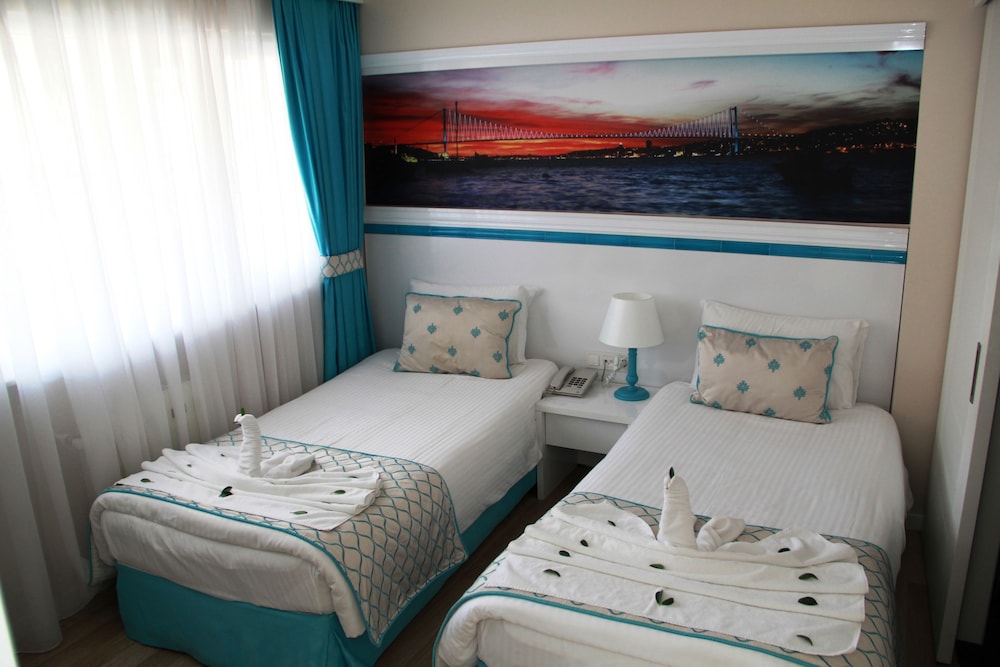 Star Holiday Hotel 27/68