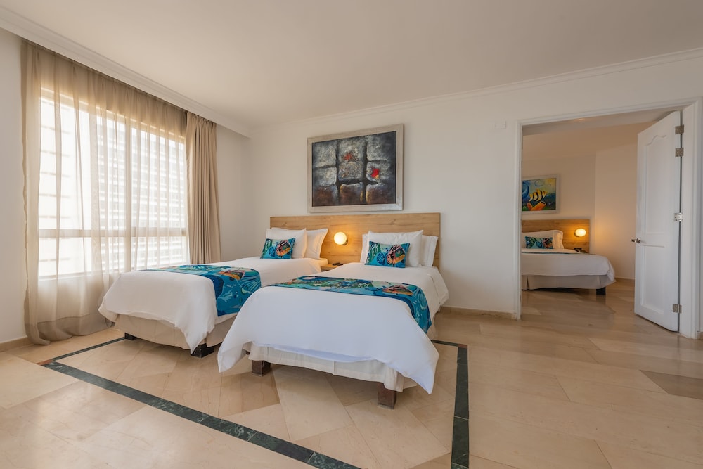 Hotel Regatta Cartagena 15/50
