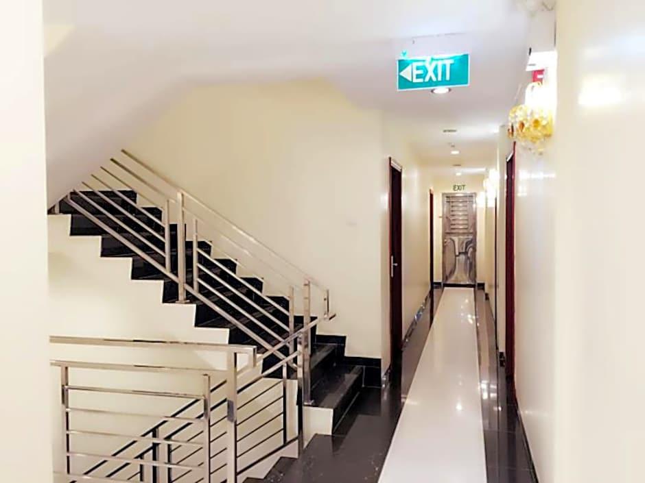 De Best Hotel 8/18