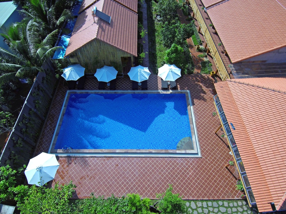 Ong Lang Garden 33/49