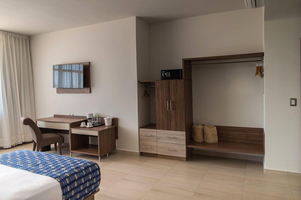 Ocean View Beach Hotel 20/51
