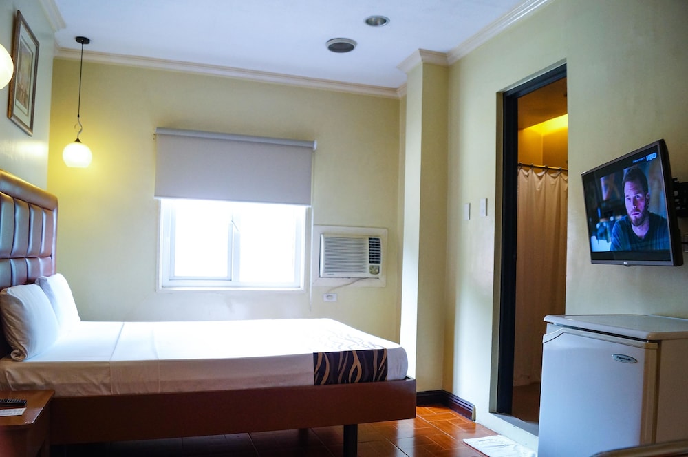 Hotel La Corona De Lipa 24/35