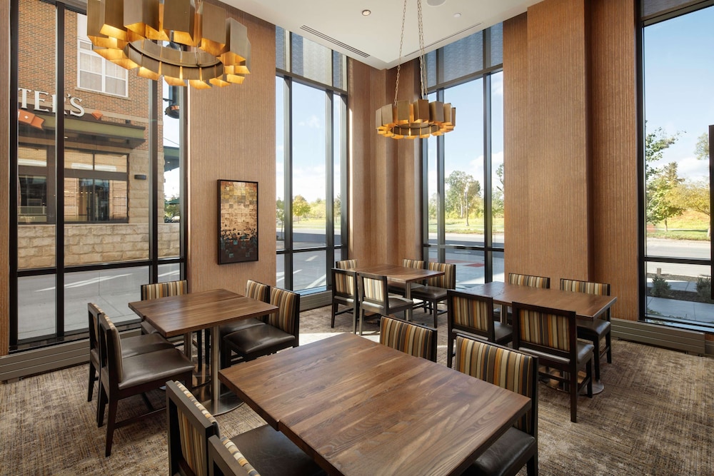Embassy Suites by Hilton South Bend at Notre Dame 46/63