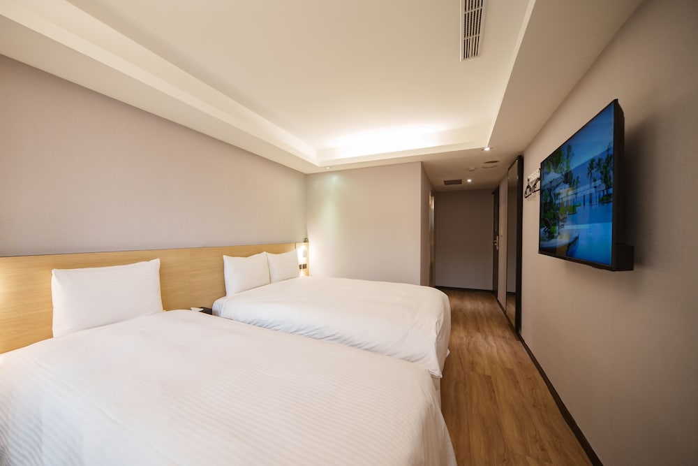 Hub Hotel Tucheng 22/59