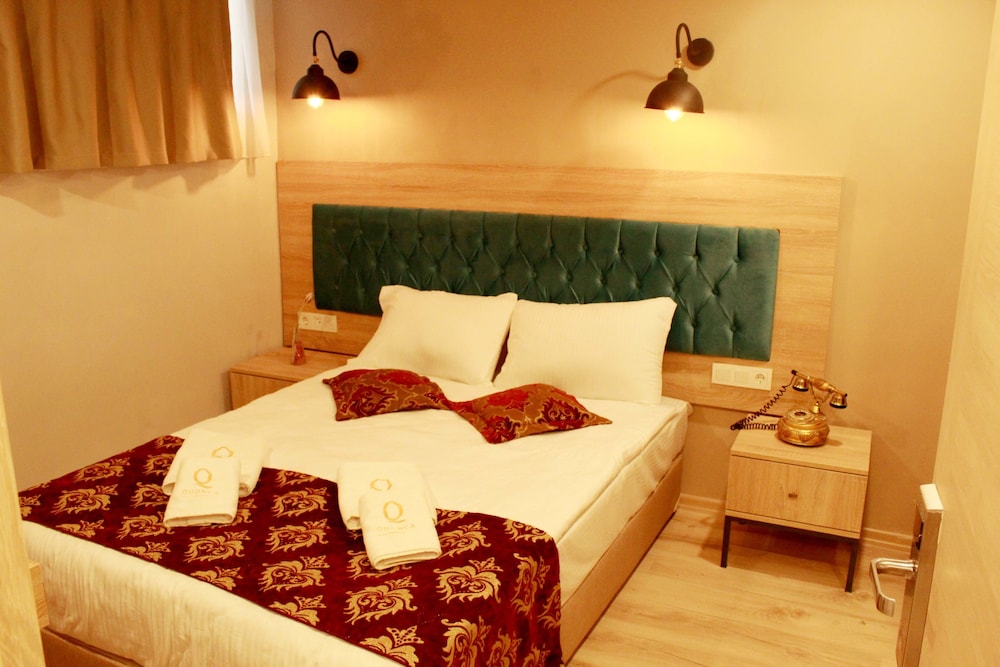The Laila Hotel 20/54