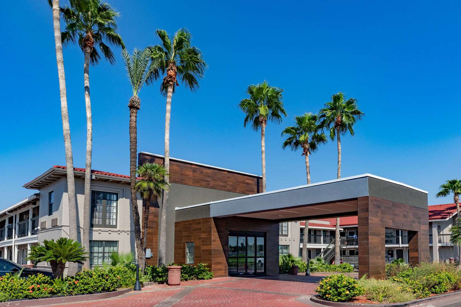 La Quinta Inn Laredo I-35 10/39