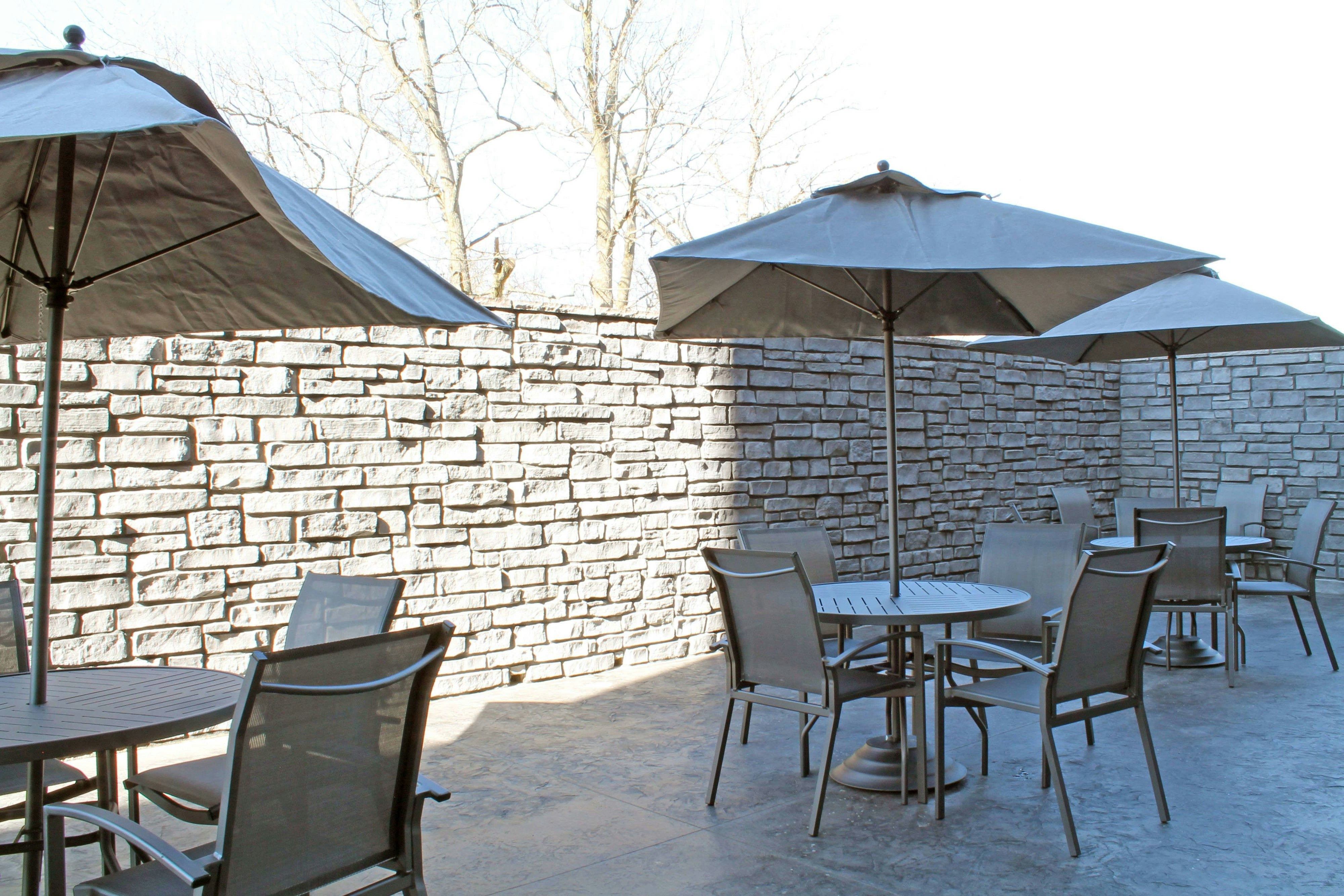 Fairfield Inn & Suites by Marriott St. Louis South 6/9