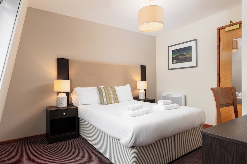 Kings Arms Hotel Skye 15/63