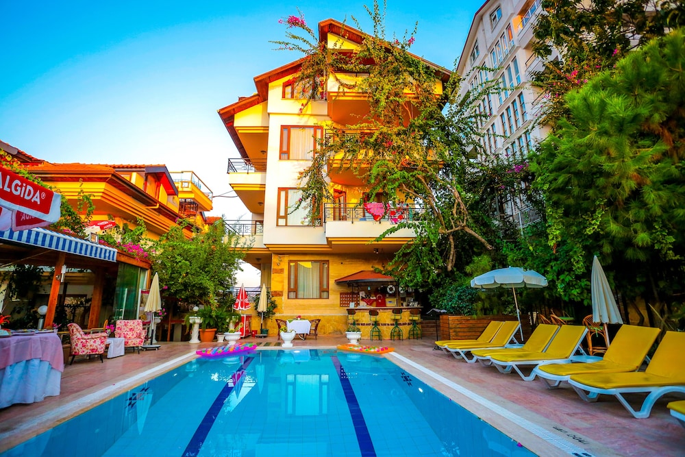 Villa Sonata 8/50