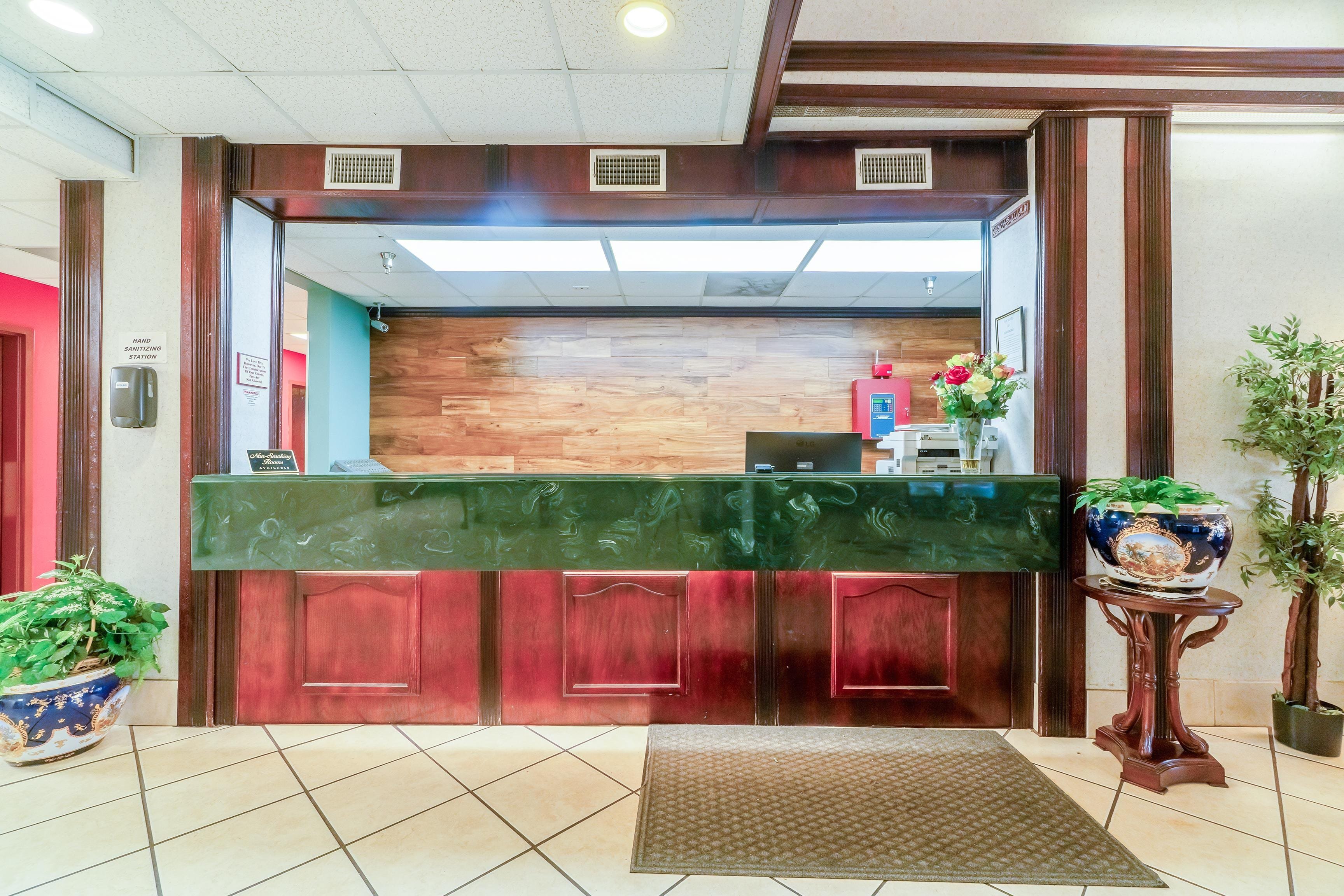 Lobby at Ark Suites By OYO Jonesboro I-555, JONESBORO - AR
