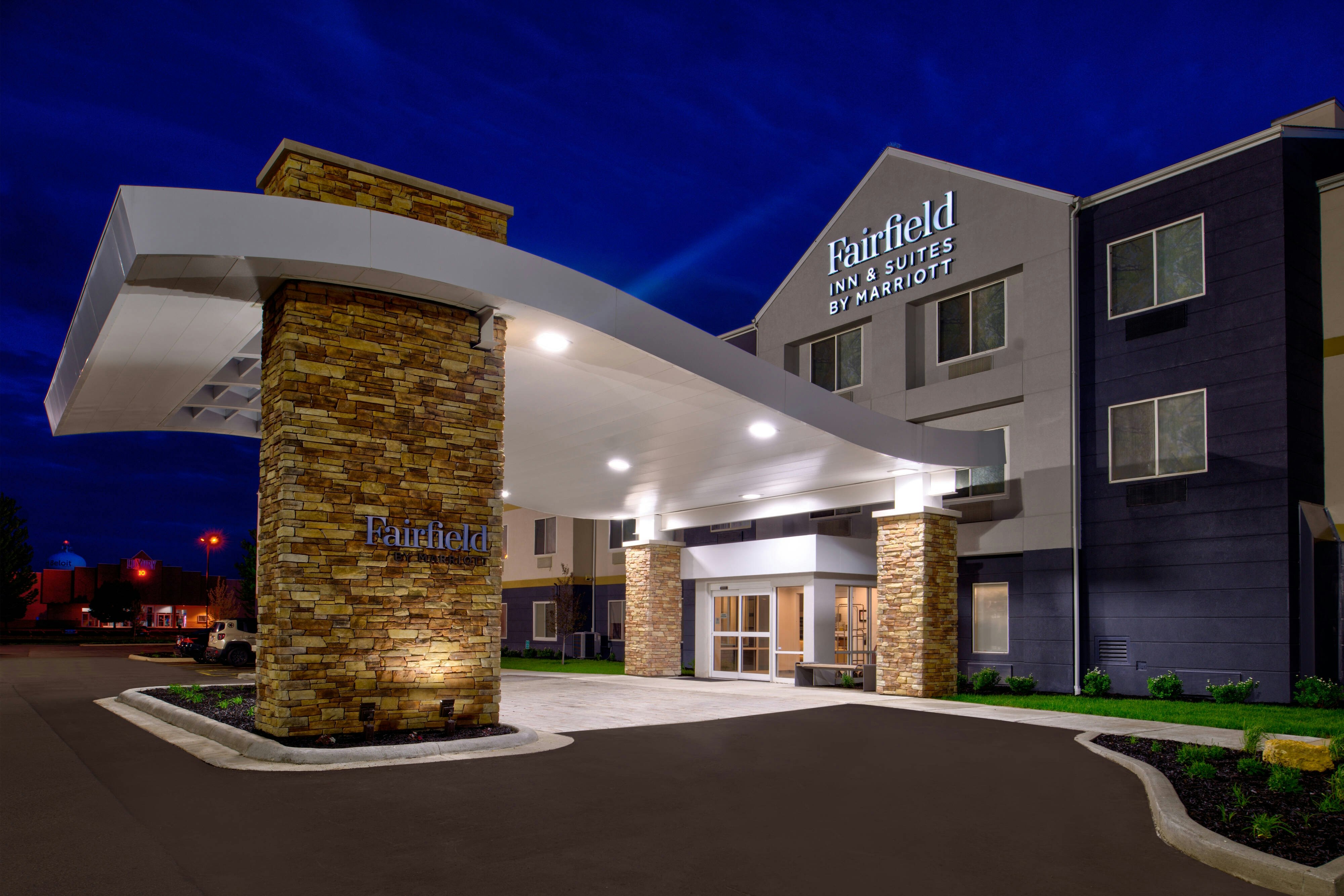 Fairfield Inn Suites By Marriott Beloit 1/26