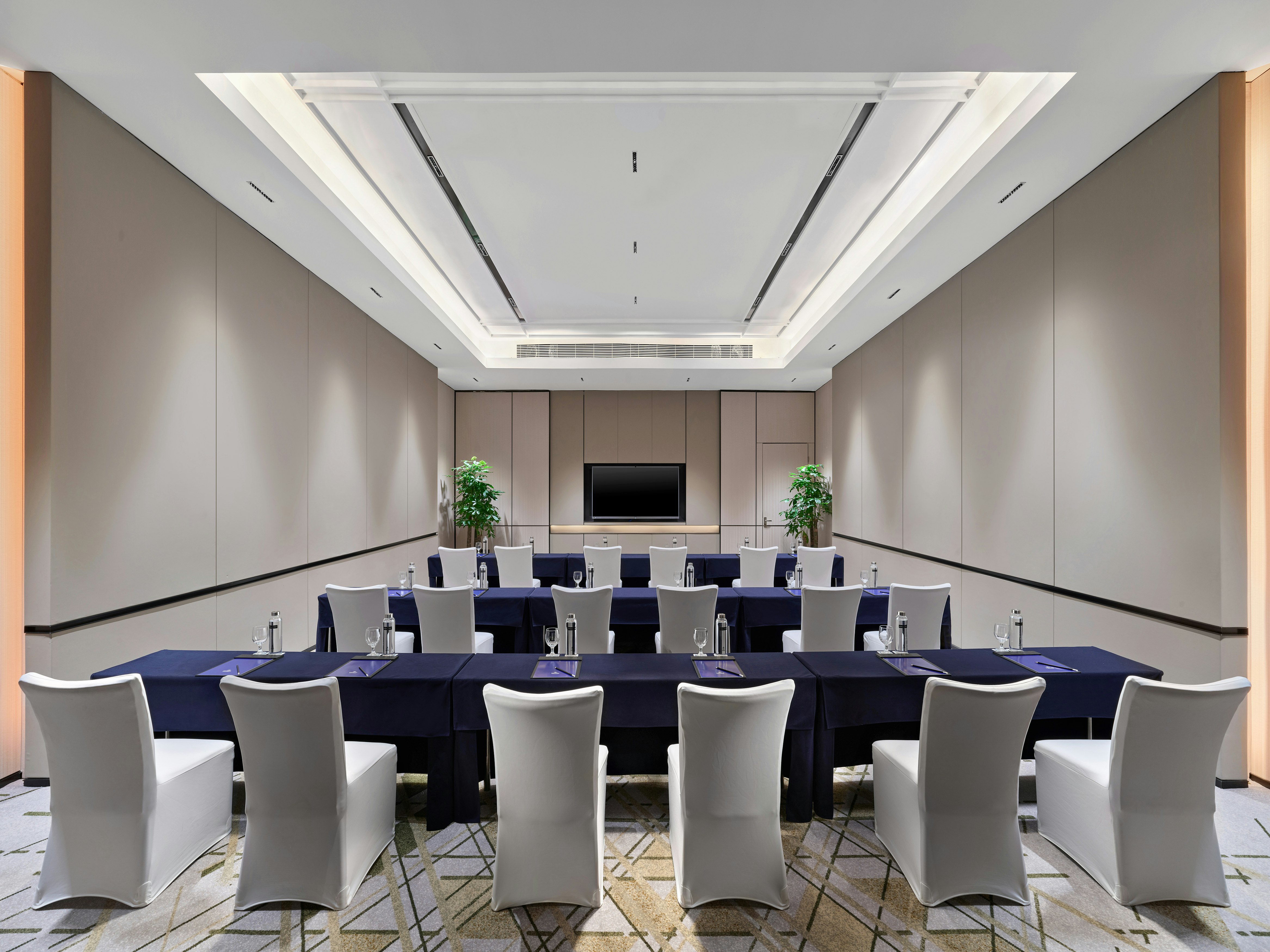 Hilton Shanghai Hongqiao Hotel 58/70
