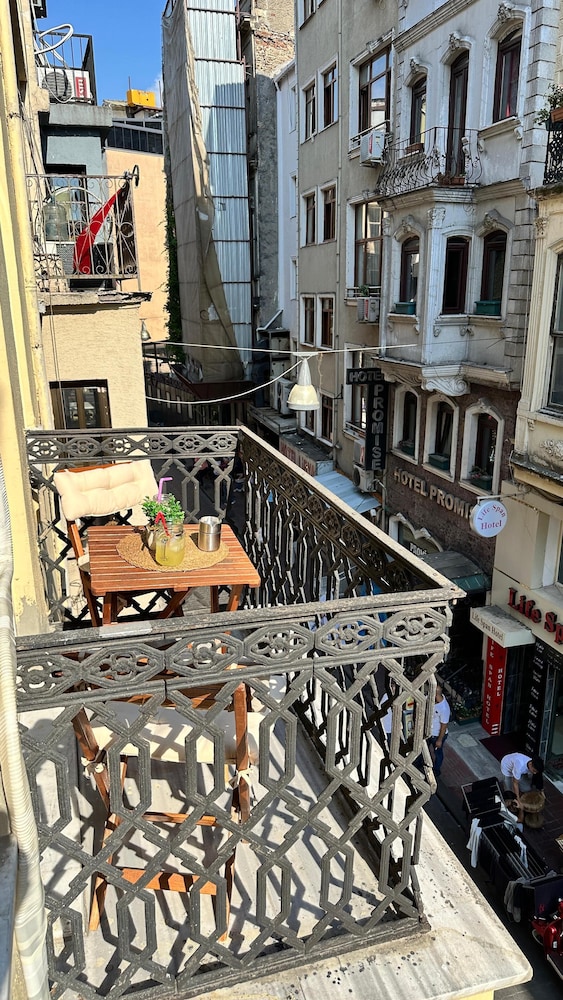 NEW PERA HOTEL 54/59