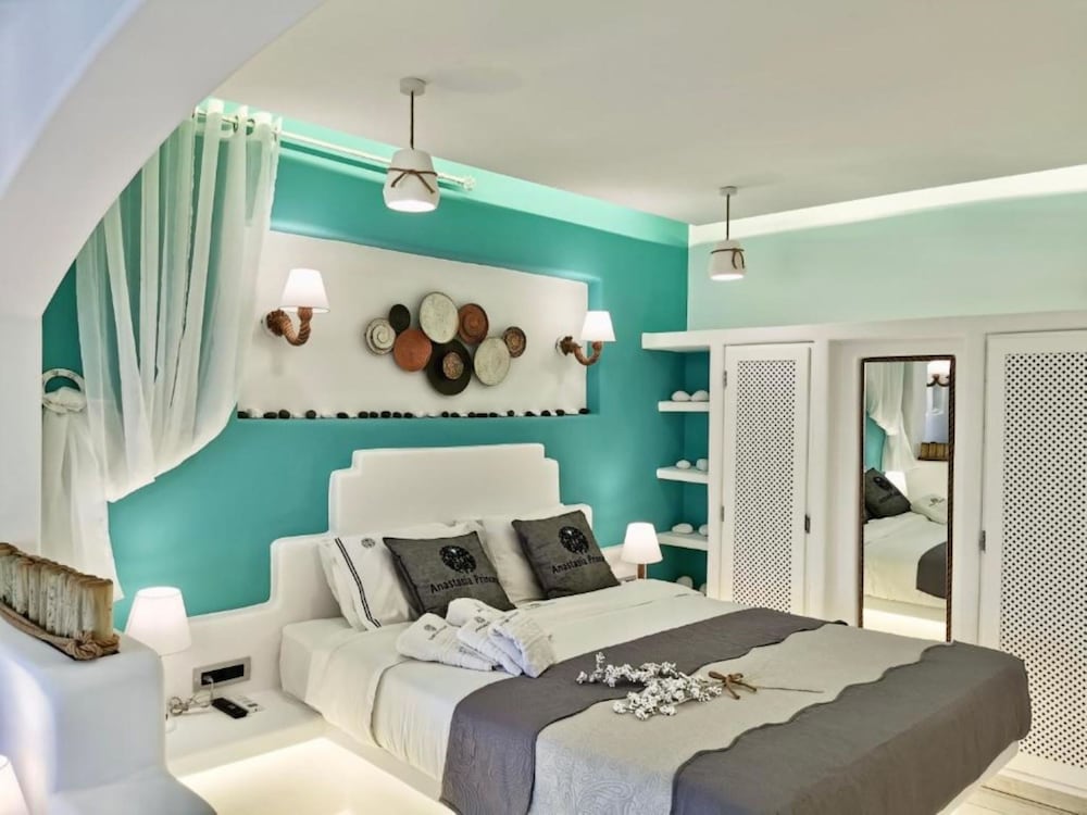 DELUXE, SUITE, DOUBLE BED
