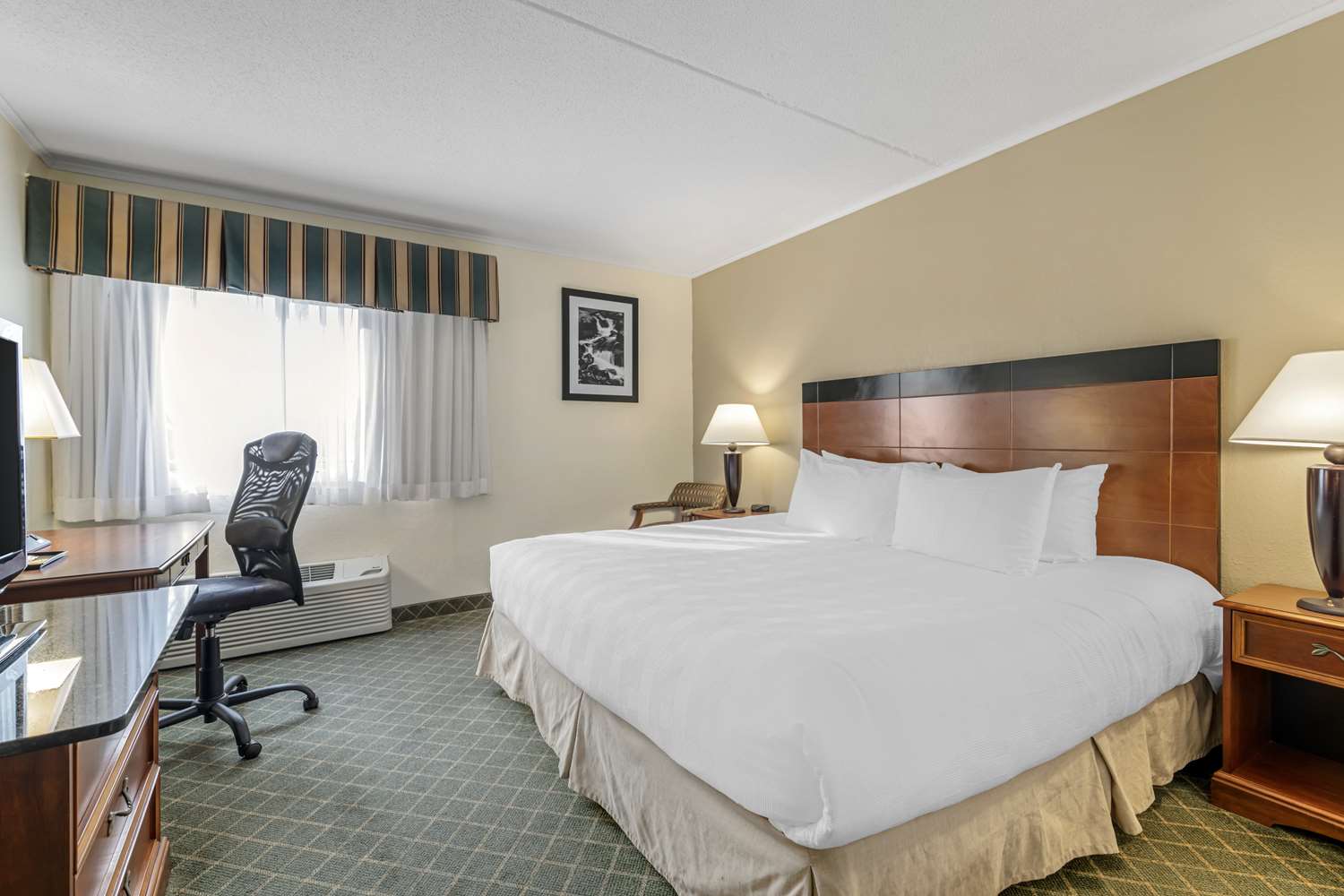 Best Western Plus Augusta Civic Center Inn 7/17