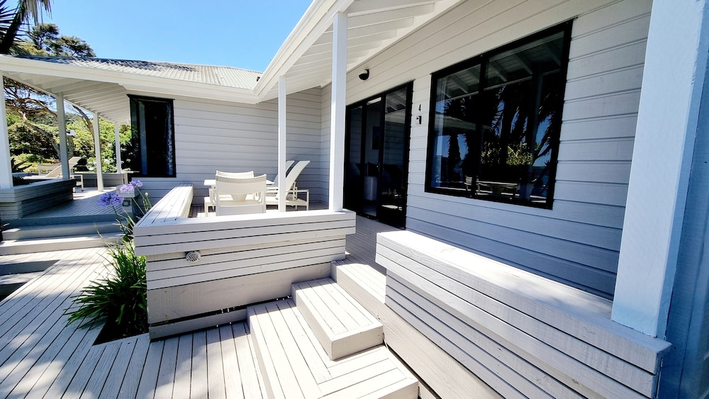 BEACH HOUSE KAWAU ISLAND 13/51