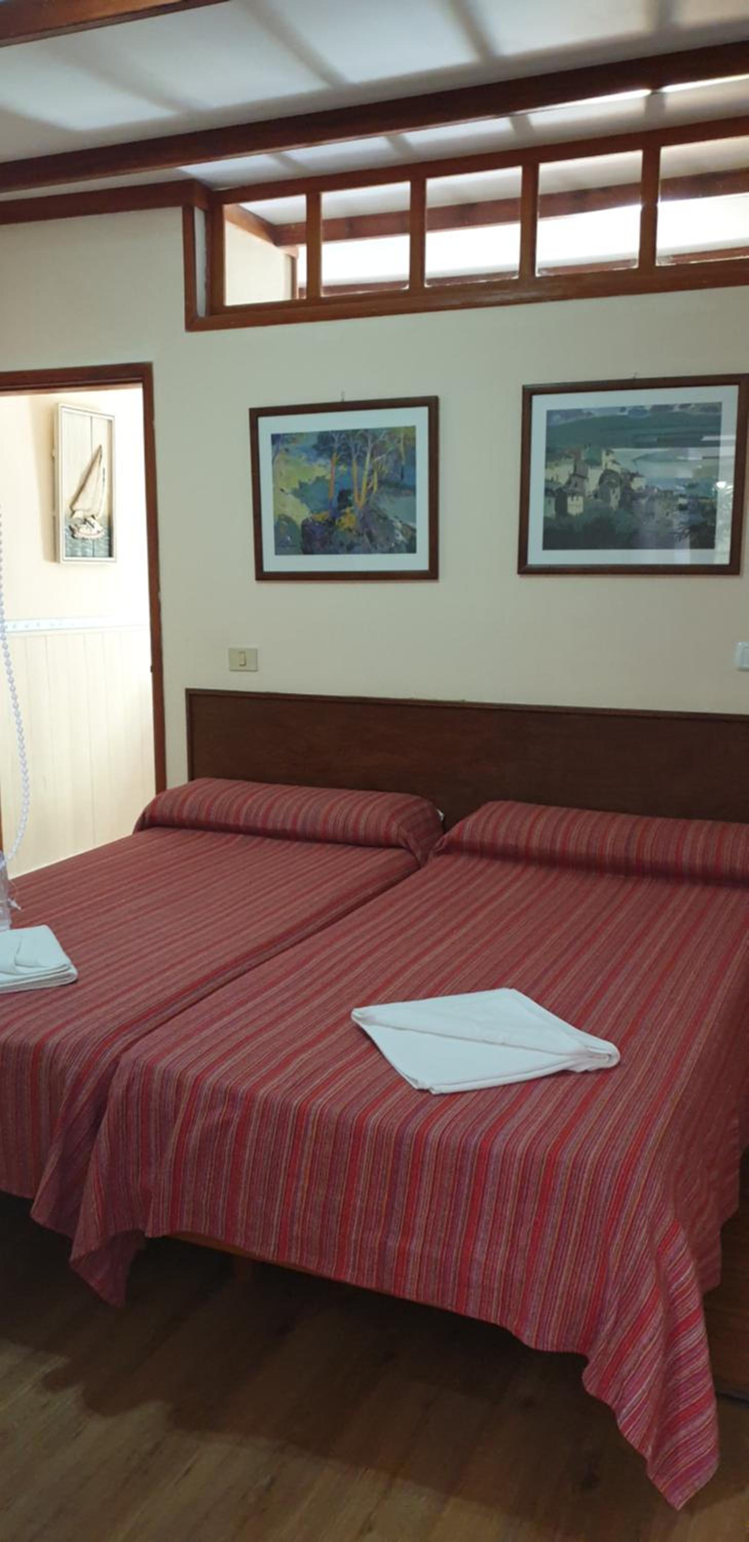 Apartamentos Barbolan y La Roseta 8/33