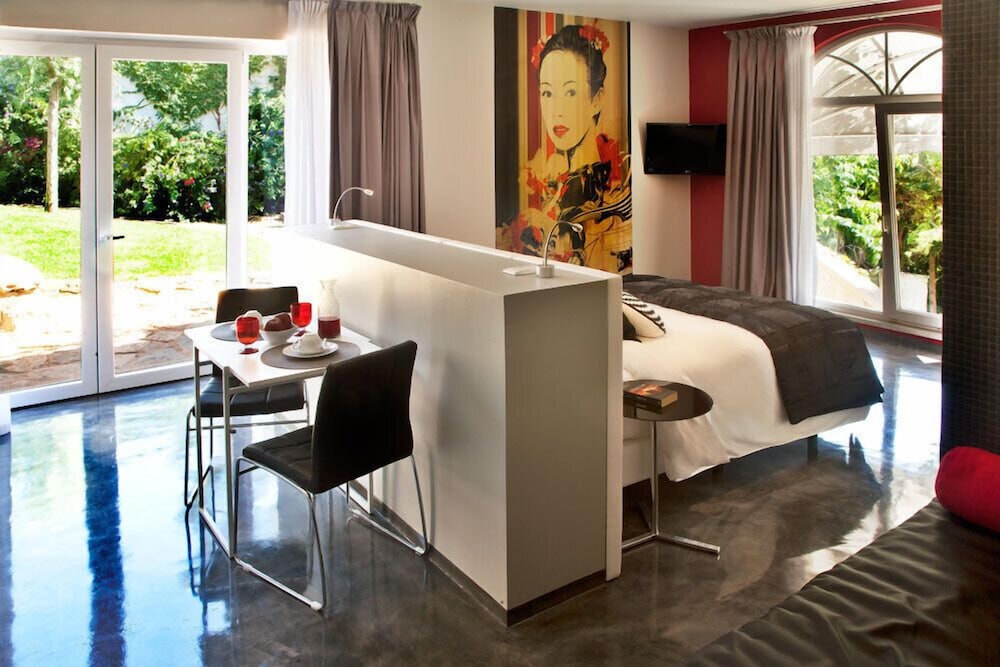Casa Vela Guest House 65/82