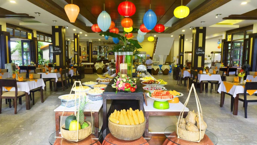 Vinh Hung Riverside Resort 53/78