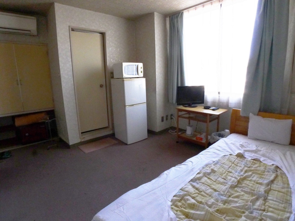 New Makomo Hotel 13/61
