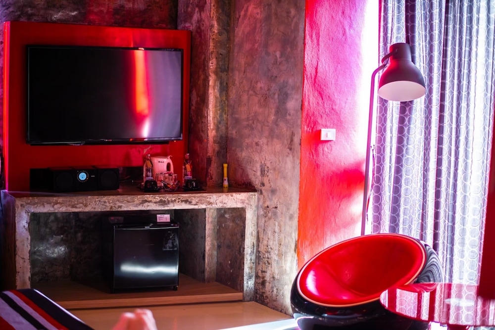 The B Ranong Trend Hotel 46/70
