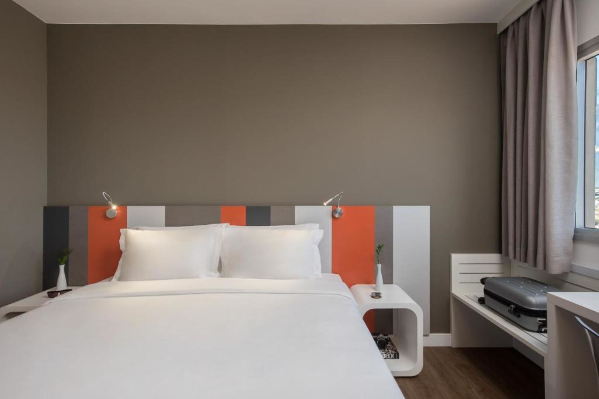 LUXURY, DOUBLE BED