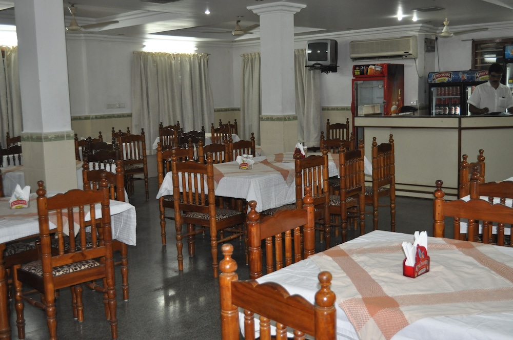 HOTEL MARINE PALACE 46/62
