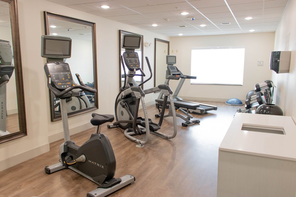 Holiday Inn Express Suites Temple Medical Center Area 20/40