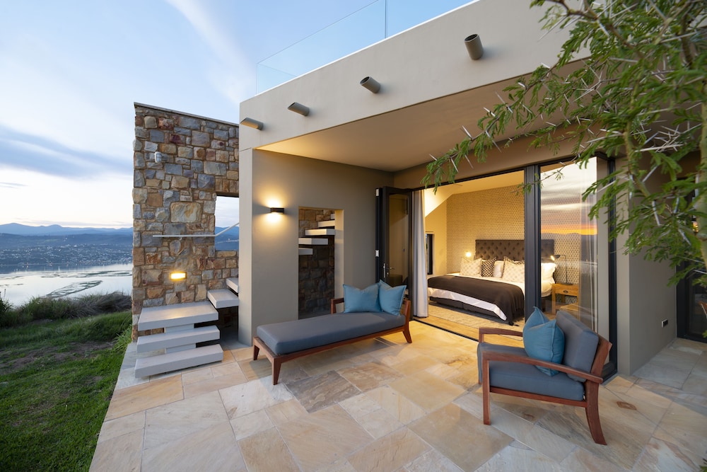 Alkira Lodge 19/33