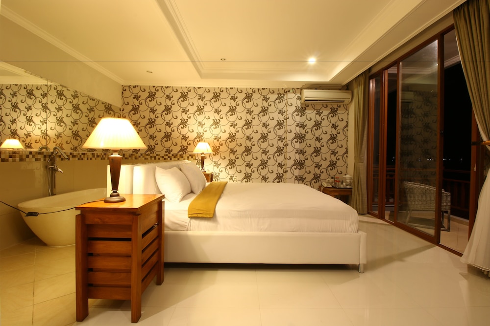 Hotel Wahyu Dana 5/46