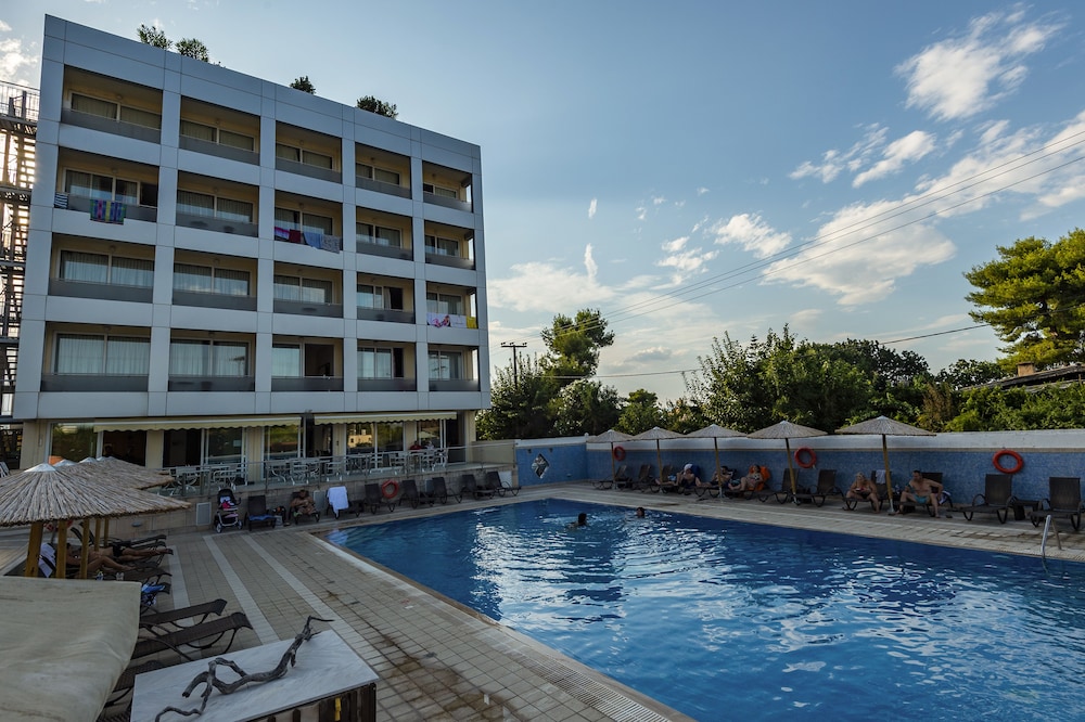 Dolphin Hotel Resort And Conference 5/43