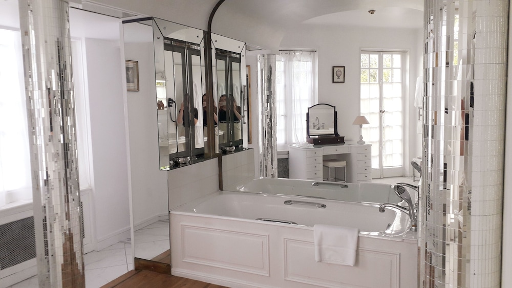 Chateau de Montreuil - Hotel Restaurant - Montreuil sur Mer 44/48
