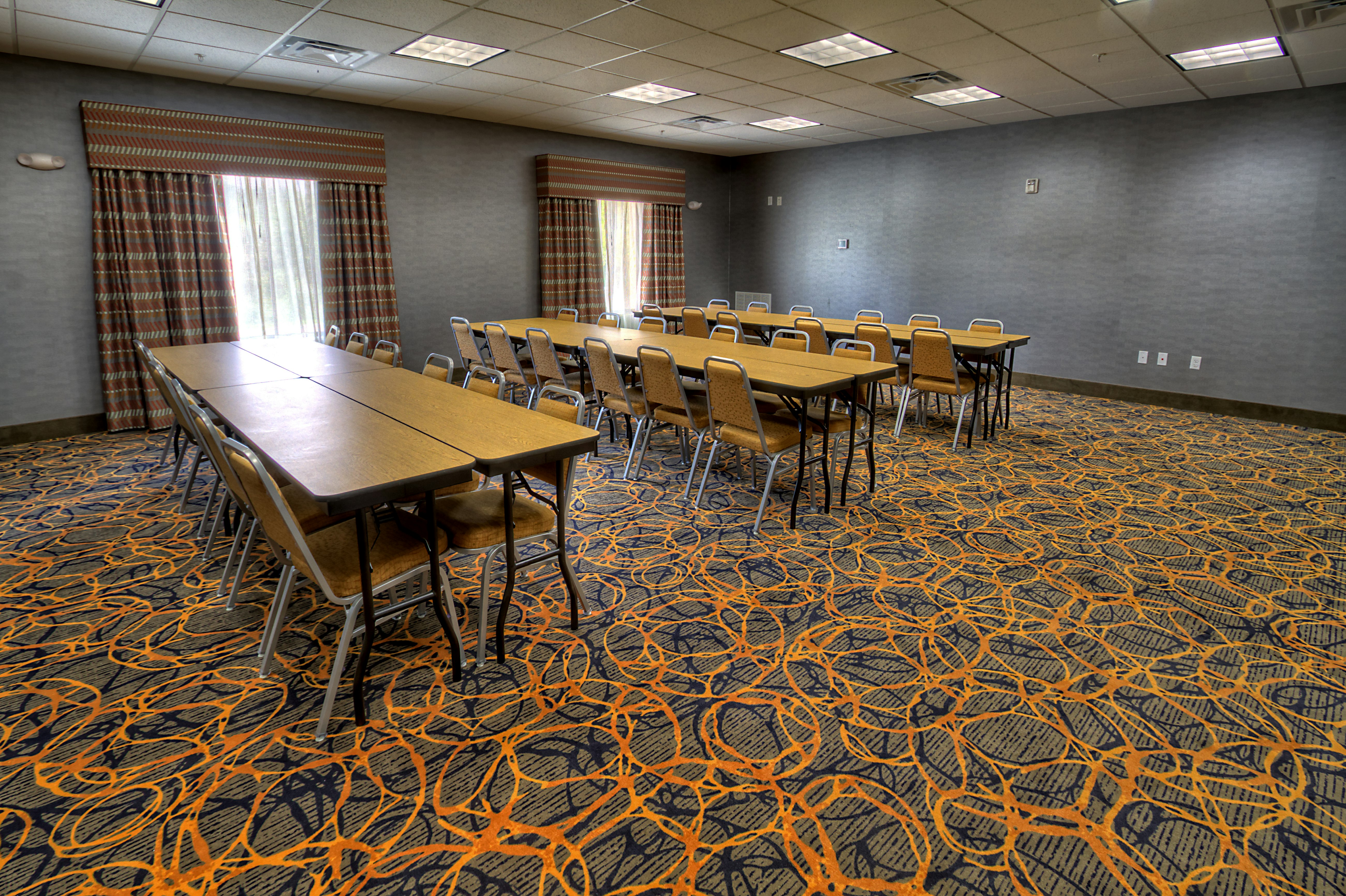 Hampton Inn And Suites Ada 14/19